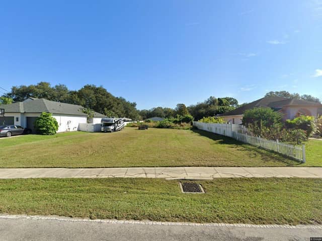 8427 N GRADY AVE photo