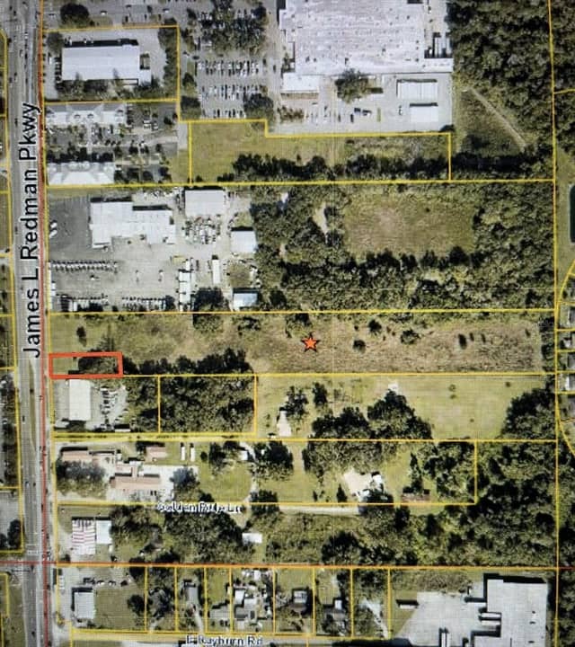 2906 JAMES L REDMAN PKWY photo