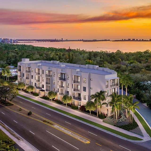 4925 N TAMIAMI TRL #207 photo