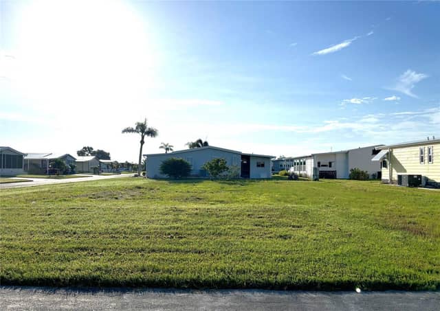 602 LA JOLLA CIR photo