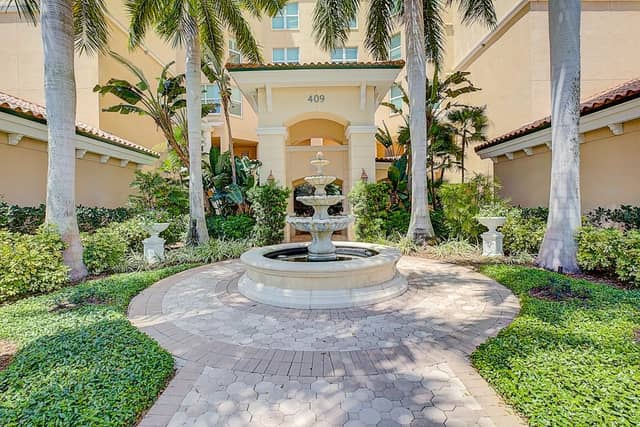 409 N POINT RD #502 photo