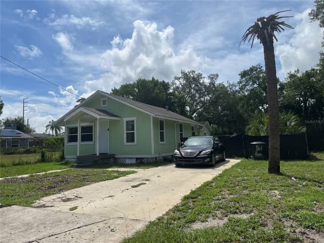 1161 KINGSLEY ST photo
