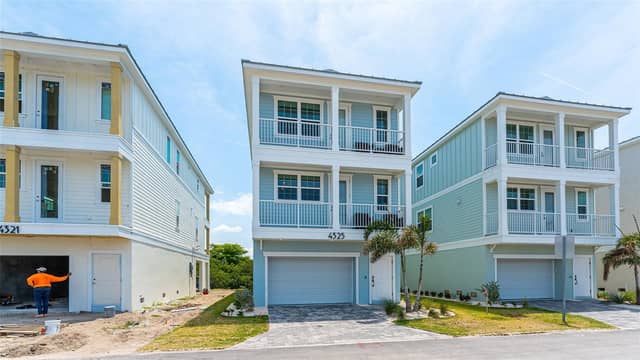 4325 MARINA VIEW WAY photo