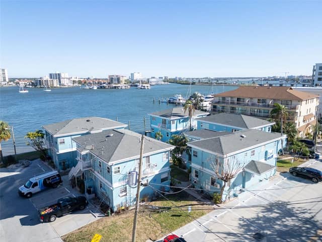 483 E SHORE DR #D3 photo