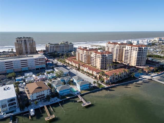 483 E SHORE DR #D4 photo