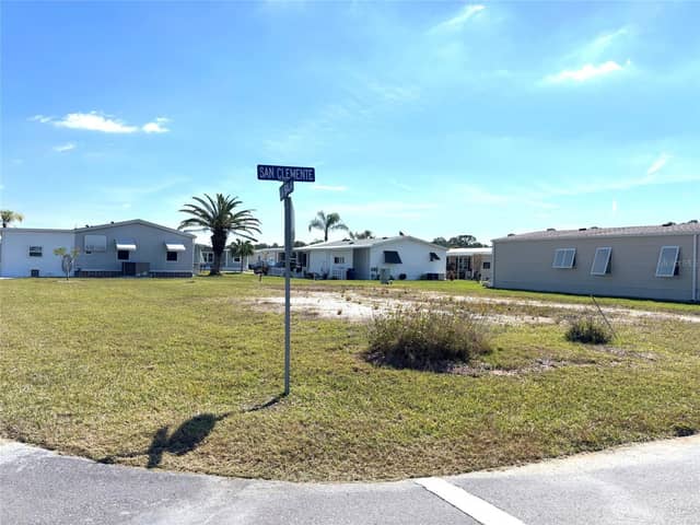 502 SAN CLEMENTE CIR photo