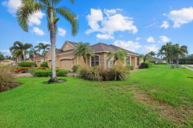 4331 TURNBERRY CIR photo