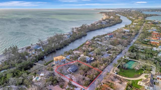 8555 HERON LAGOON CIR photo