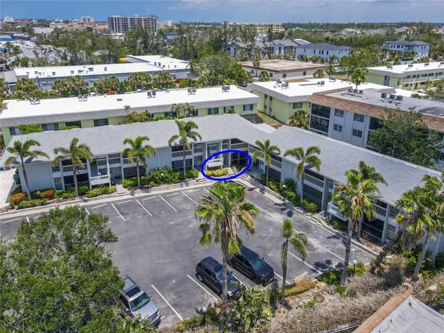 6713 MIDNIGHT PASS RD #4 photo