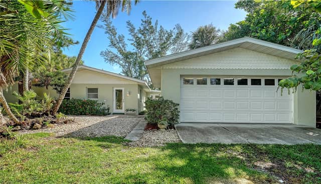 120 HAMMOCK RD photo