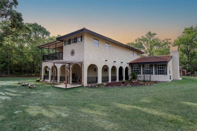 12311 OAKWOOD DR photo