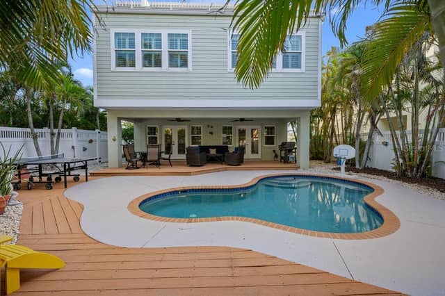 704 GLADIOLUS ST photo