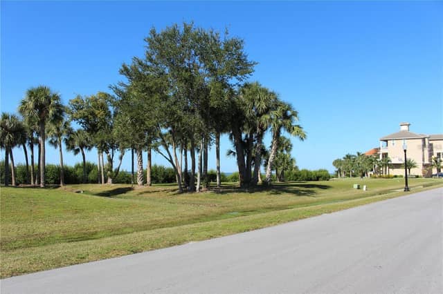 4557 HARBORPOINTE DR photo