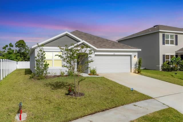 2105 GRAND FLORA TRL photo