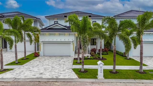 6528 SIMONE SHORES CIR photo