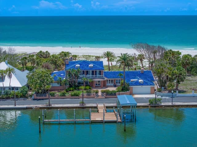 1114 MANDALAY PT photo