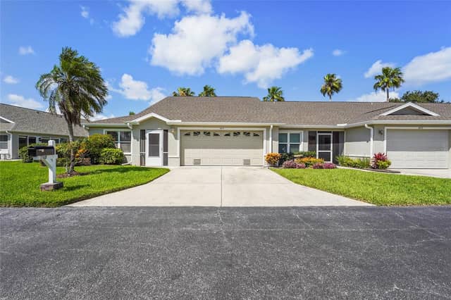 2417 FAIRWAY OAKS DR #22 photo