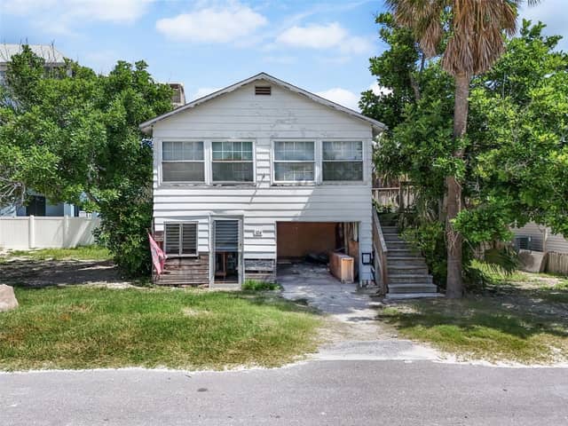 104 10TH ST S photo