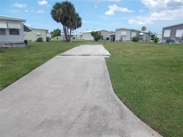 6786 NEIGHBORLY CT photo