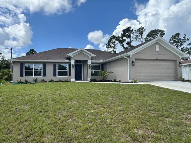 5923 GIFFEN AVE photo