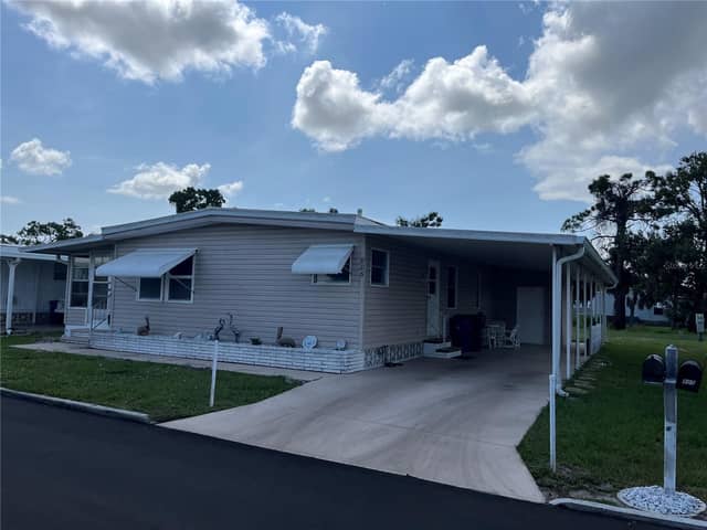 806 JOLANDA CIR photo