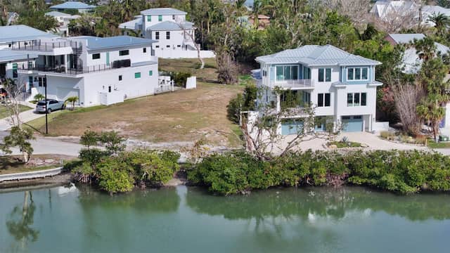 6800 LONGBOAT DR S photo