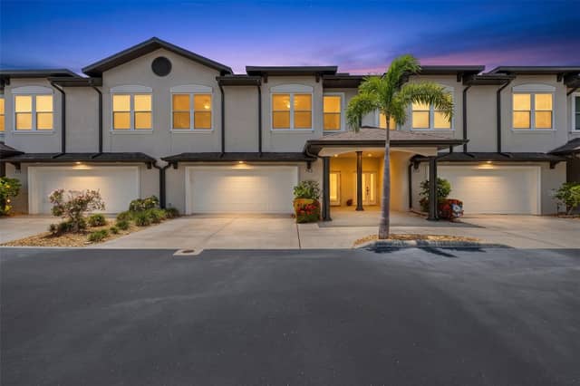 763 DATE PALM LN photo
