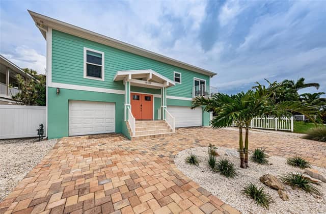 16109 3RD ST E photo