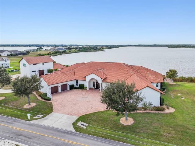 3215 GULF CITY RD photo