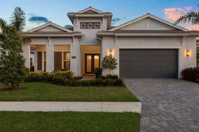 8195 REDONDA LOOP photo