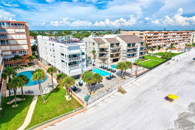 16332 GULF BLVD #1C photo