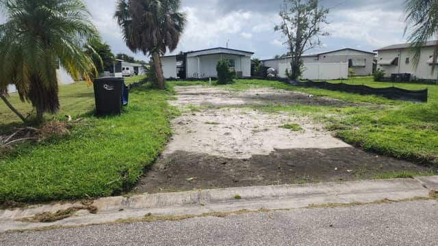 306 50TH AVENUE PLZ E photo