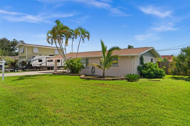 219 CORAL RD photo