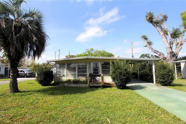 6021 RIDGEWOOD DR photo
