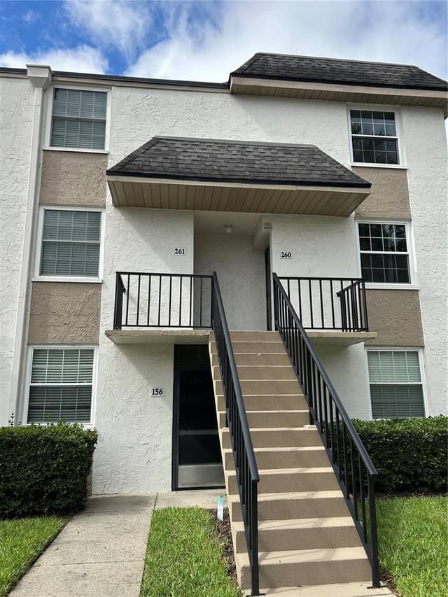 108 CLOCKTOWER DR #261 photo