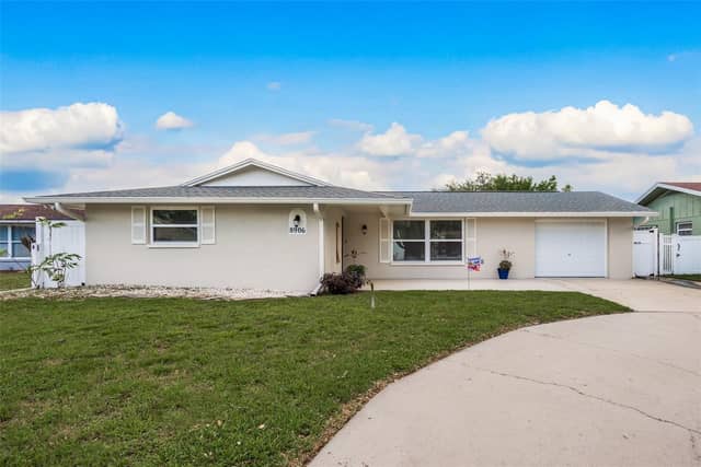 8906 CATALINA DR photo