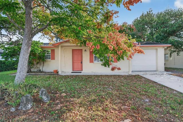 10102 GLEN MOOR LN photo