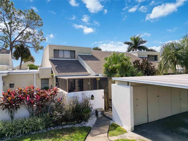 2767 HORSESHOE CT #Q-3 photo