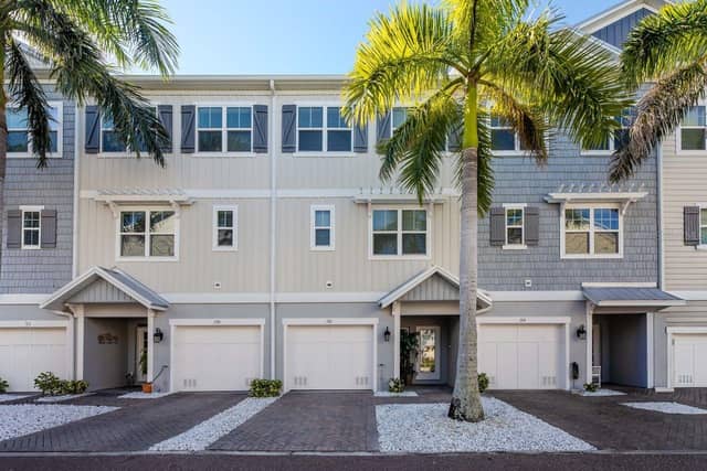 196 HAVEN BEACH DR photo