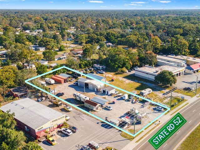 9539 STATE ROAD 52 photo
