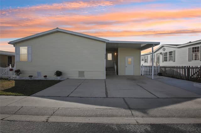 8420 FANTASIA PARK WAY photo