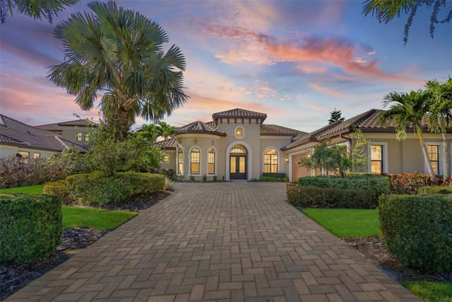 11739 RIVER SHORES TRL photo