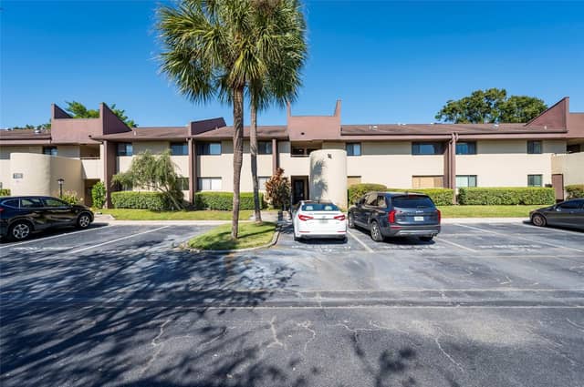 735 S VILLAGE DR N #206 photo