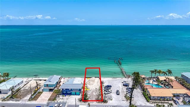 873 N SHORE DR photo