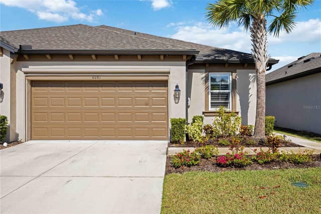 6081 AMBERLY DR photo