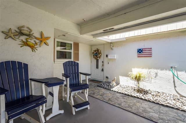 2531 RIVERBLUFF PKWY #V181 photo