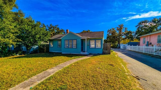 860 16TH AVE S photo