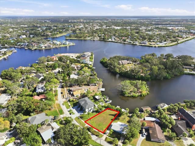 56 INNESS DR photo