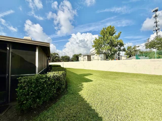 18308 AINTREE CT photo