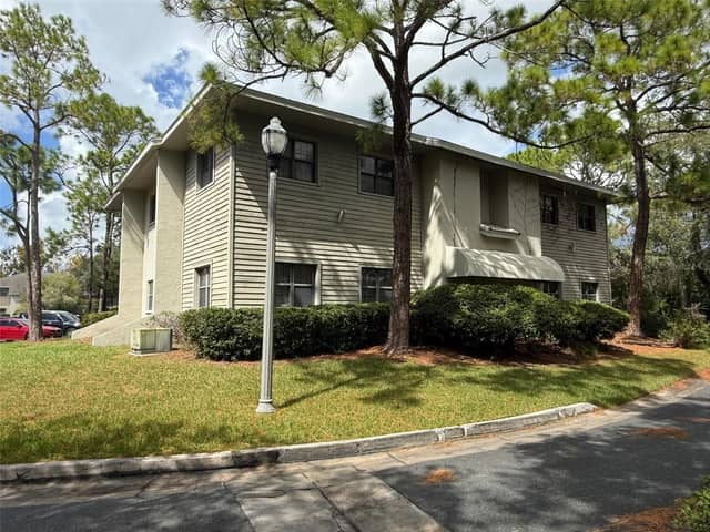 2841 EXECUTIVE DR #200 photo